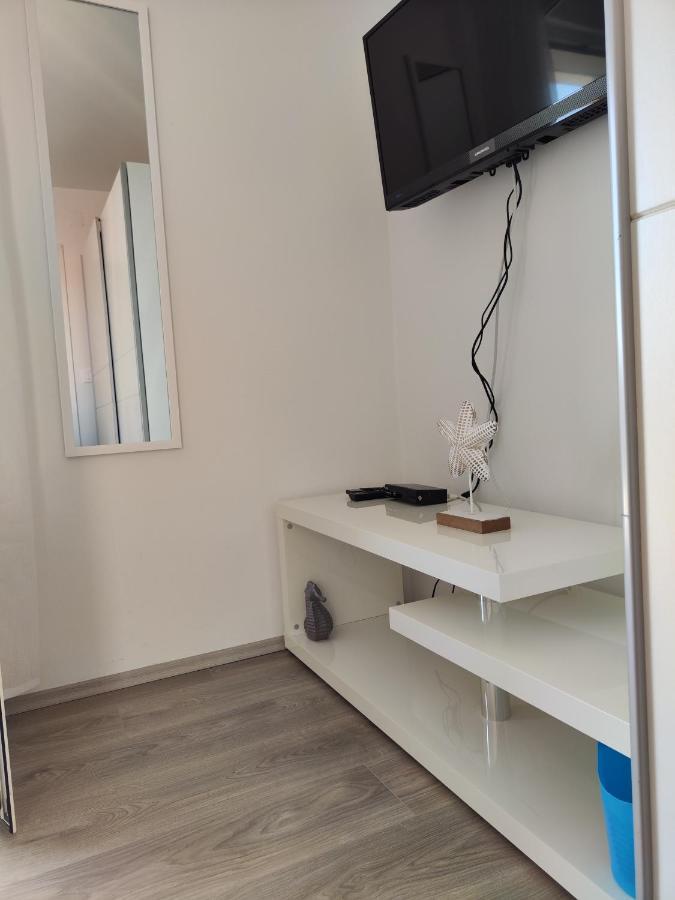Apartamento Jelsa Blue Sea View Exterior foto